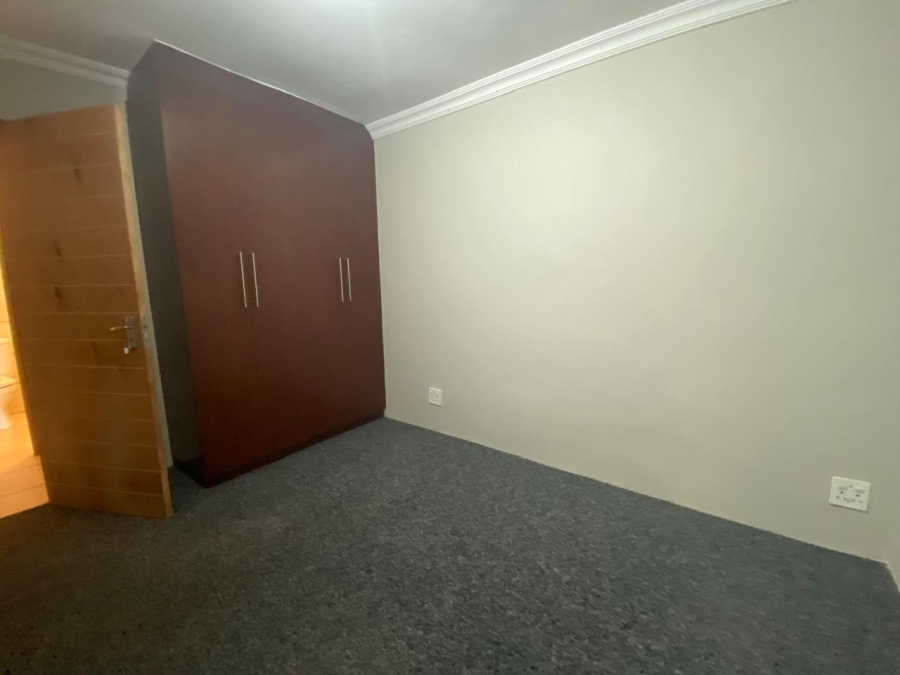 To Let 2 Bedroom Property for Rent in Table View Western Cape
